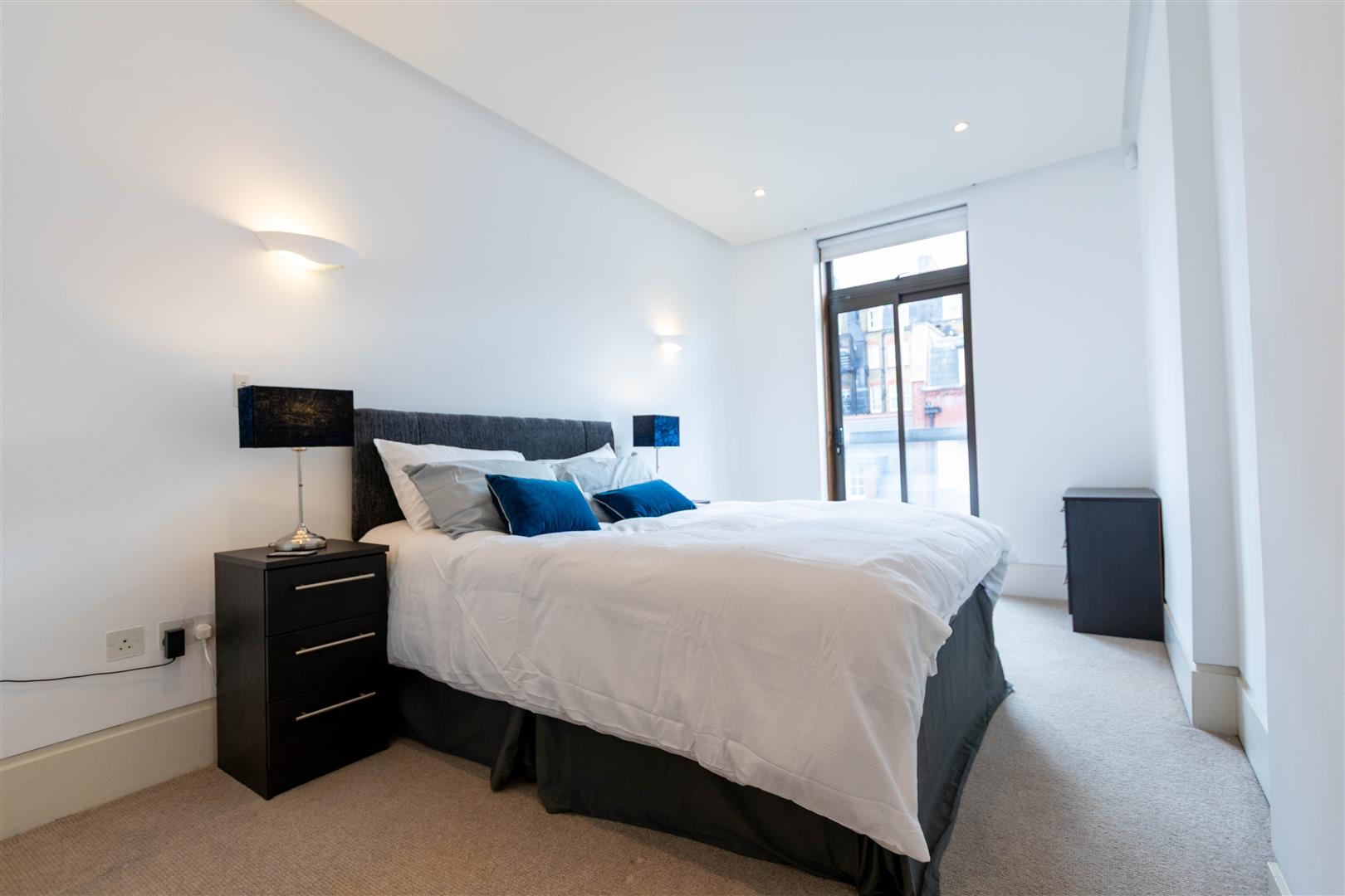 Mount Row, Mayfair